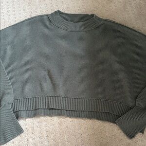 Free People Easy street olive green cropped Sweater